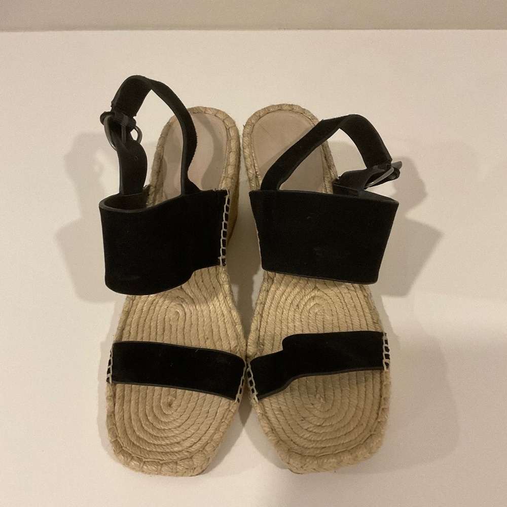 Banana Republic sandals